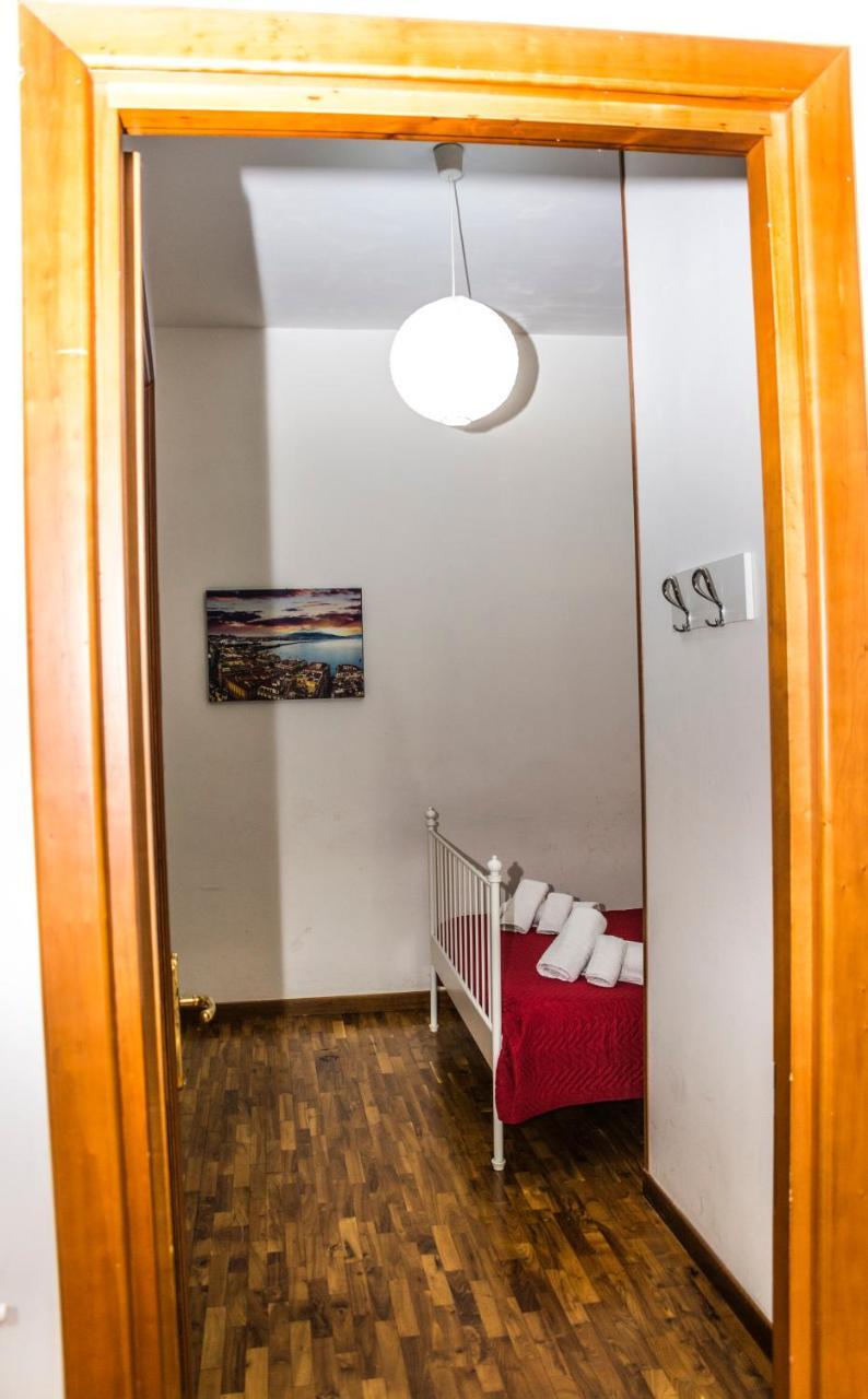 O' Sole E' Napule Bed & Breakfast Naples Exterior photo